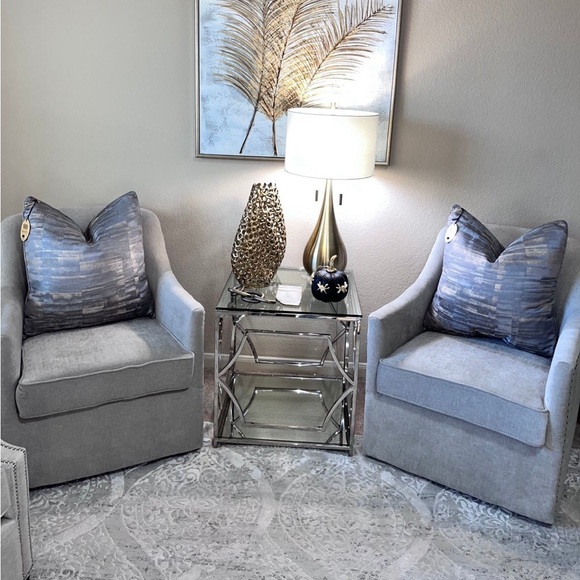 1-NWT CALLISTO HOME DECORATIVE PILLOW (Please read description for details) - Picture 6 of 13